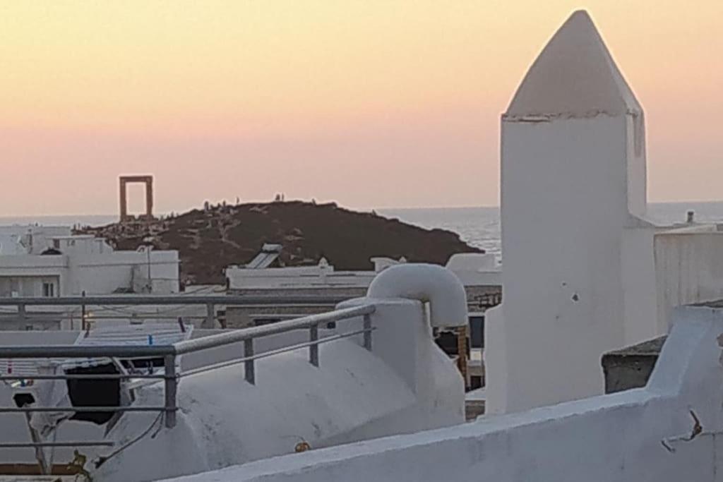 Naxion Esti - Διαμονή Στην Παλιά Χώρα Της Νάξου Villa Naxos City ภายนอก รูปภาพ
