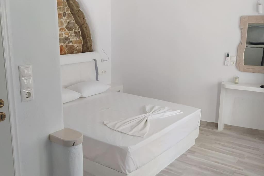 Naxion Esti - Διαμονή Στην Παλιά Χώρα Της Νάξου Villa Naxos City ภายนอก รูปภาพ